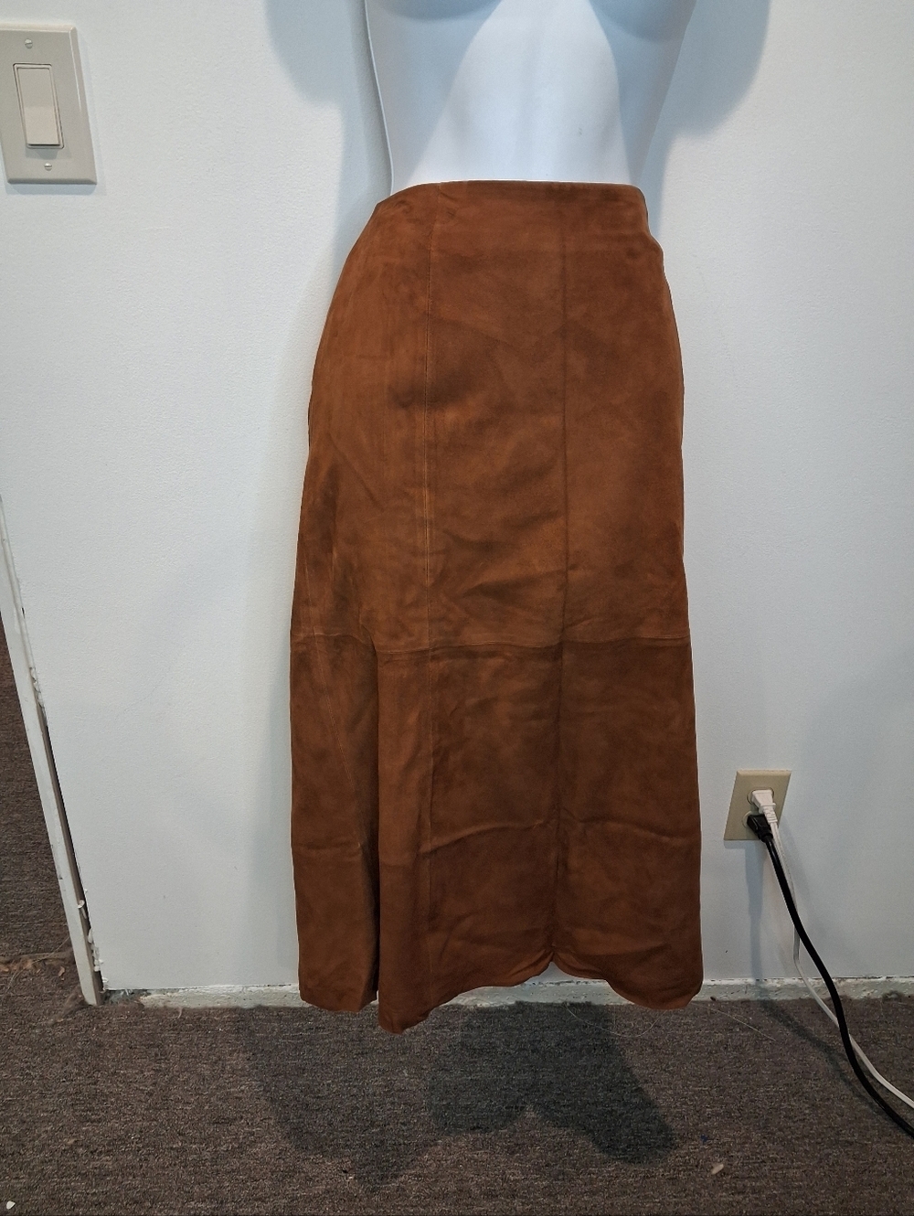 Brooks Brothers Size 10 Brown Leather Skirt Small Flaw